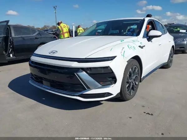 KMHL64JA5RA377825 2024 HYUNDAI SONATA - Image 2
