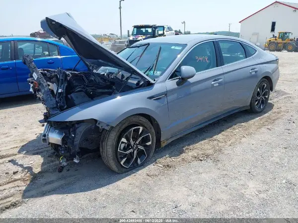 KMHL64JA5RA379588 2024 HYUNDAI SONATA - Image 2