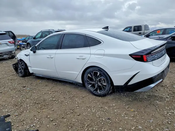 KMHL64JA5RA389893 2024 HYUNDAI SONATA - Image 2