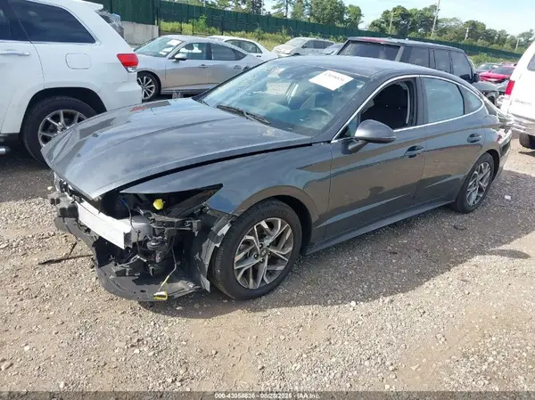 KMHL64JA6NA218306 2022 HYUNDAI SONATA - Image 2