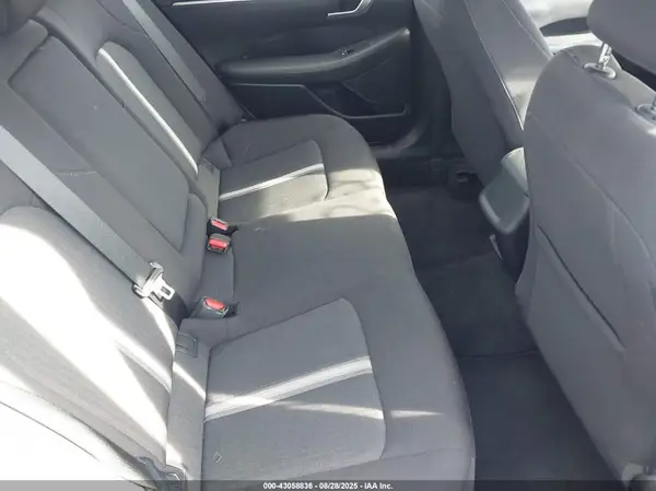 KMHL64JA6NA218306 2022 HYUNDAI SONATA - Image 8