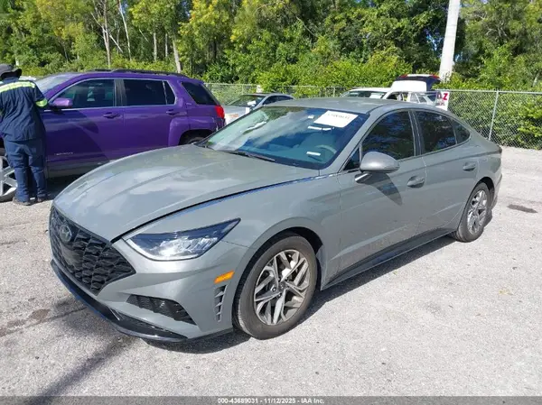 KMHL64JA6PA271428 2023 HYUNDAI SONATA - Image 2
