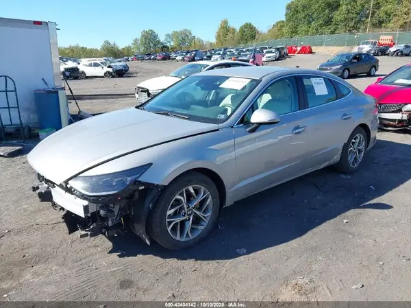 KMHL64JA6PA330171 2023 HYUNDAI SONATA - Image 2