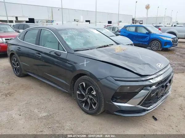 KMHL64JA6RA379888 2024 HYUNDAI SONATA - Image 1