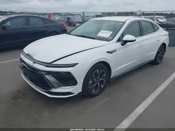 KMHL64JA6RA383682 2024 HYUNDAI SONATA - Image 2