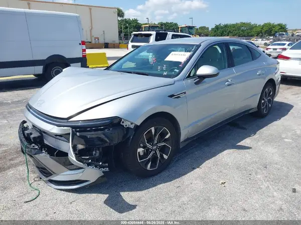 KMHL64JA6RA399641 2024 HYUNDAI SONATA - Image 2