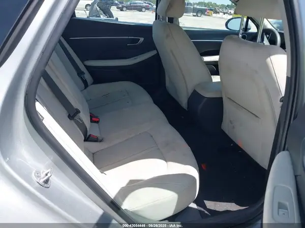 KMHL64JA6RA399641 2024 HYUNDAI SONATA - Image 8