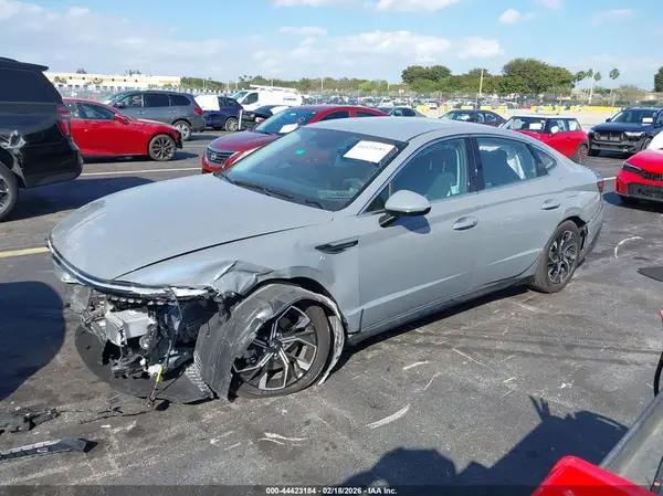 KMHL64JA6RA415207 2024 HYUNDAI SONATA - Image 2