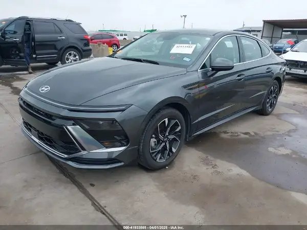 KMHL64JA6RA424117 2024 HYUNDAI SONATA - Image 2