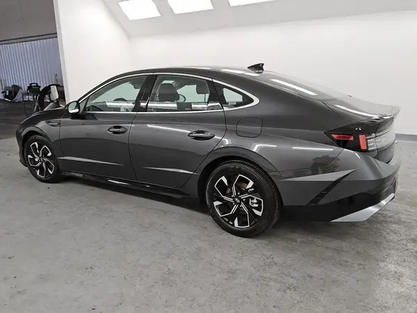 KMHL64JA6SA447001 2025 HYUNDAI SONATA - Image 2