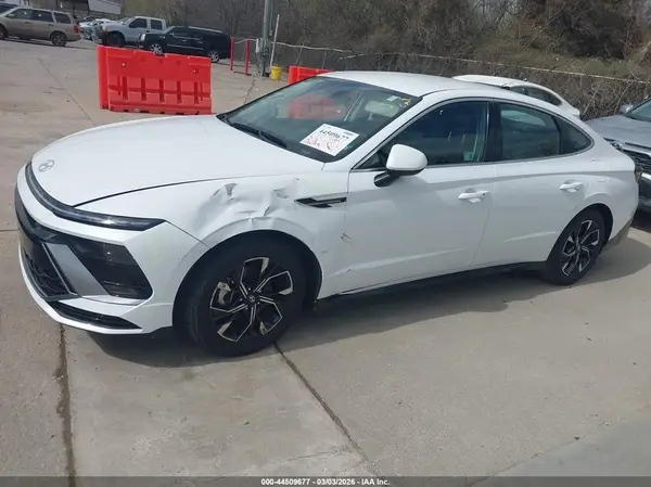 KMHL64JA6SA448133 2025 HYUNDAI SONATA - Image 2