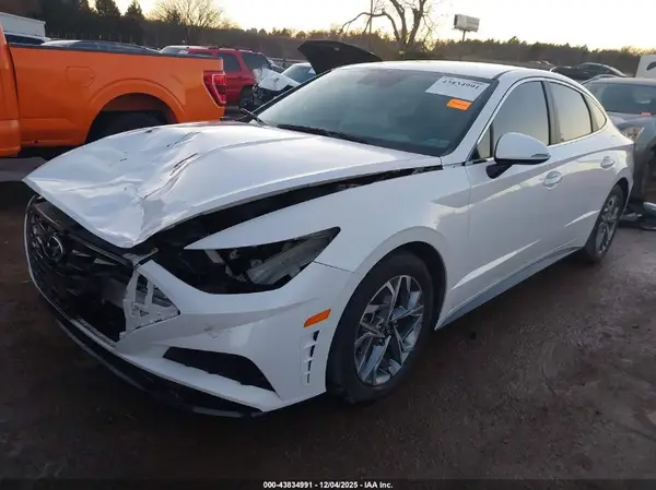 KMHL64JA7NA235972 2022 HYUNDAI SONATA - Image 2
