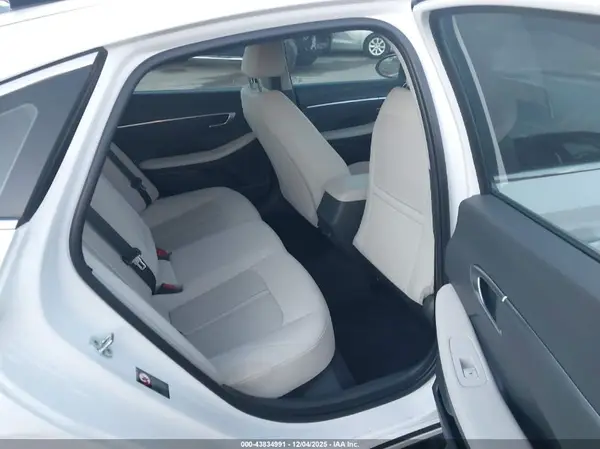 KMHL64JA7NA235972 2022 HYUNDAI SONATA - Image 8