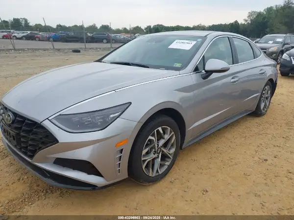 KMHL64JA7PA329739 2023 HYUNDAI SONATA - Image 2