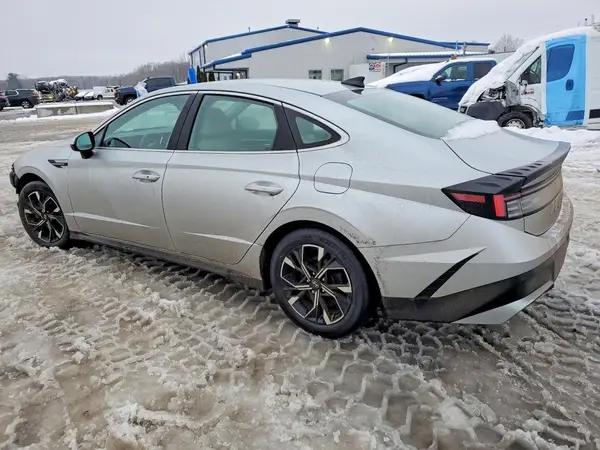 KMHL64JA7RA384906 2024 HYUNDAI SONATA - Image 2