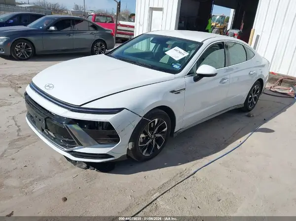 KMHL64JA7RA385666 2024 HYUNDAI SONATA - Image 2
