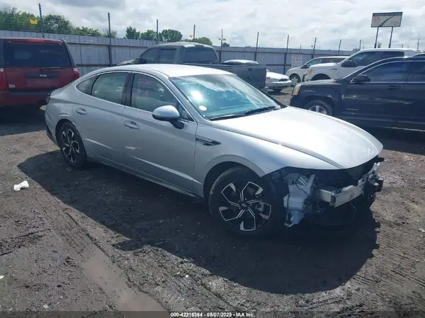 KMHL64JA7RA385845 2024 HYUNDAI SONATA - Image 1