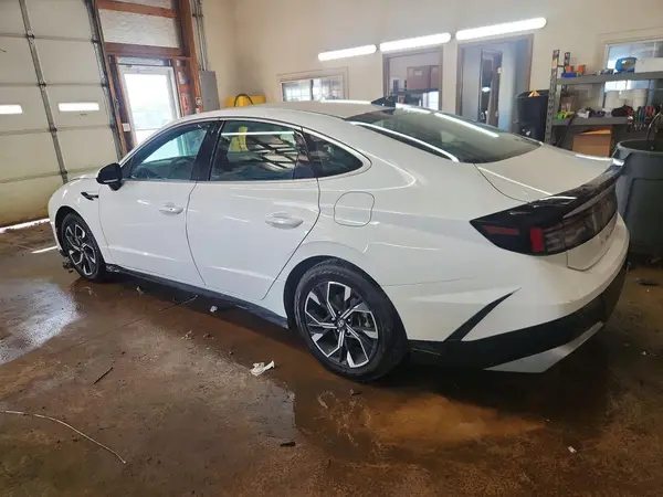 KMHL64JA7RA390365 2024 HYUNDAI SONATA - Image 2