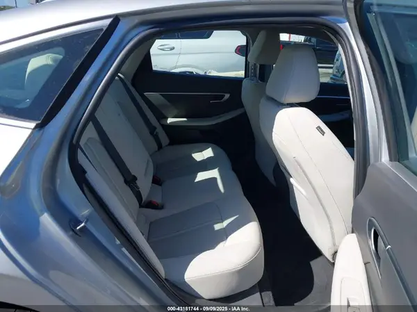 KMHL64JA7RA420478 2024 HYUNDAI SONATA - Image 8