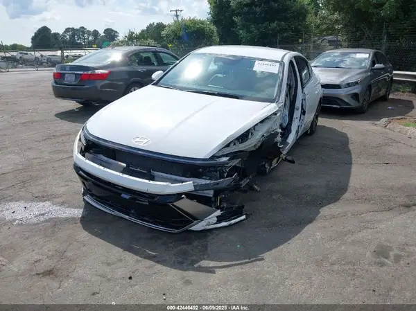 KMHL64JA7RA422876 2024 HYUNDAI SONATA - Image 2