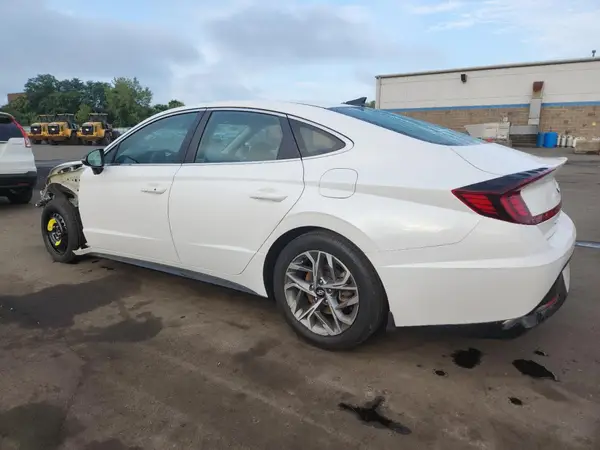 KMHL64JA8NA240128 2022 HYUNDAI SONATA - Image 2