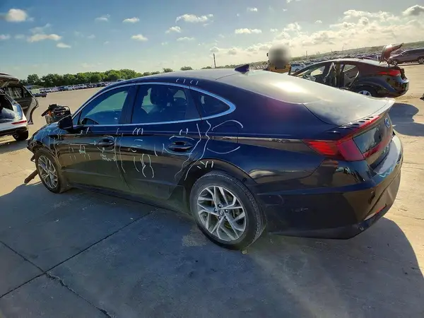 KMHL64JA8PA256042 2023 HYUNDAI SONATA - Image 2