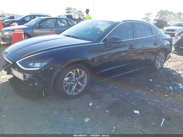 KMHL64JA8PA257580 2023 HYUNDAI SONATA - Image 2