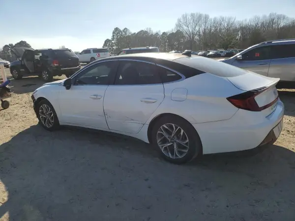 KMHL64JA8PA294399 2023 HYUNDAI SONATA - Image 2