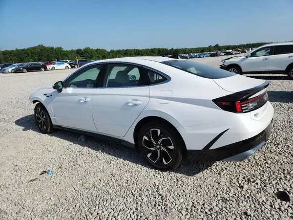 KMHL64JA8RA403219 2024 HYUNDAI SONATA - Image 2