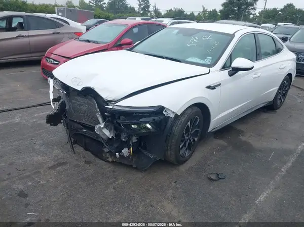 KMHL64JA8RA406038 2024 HYUNDAI SONATA - Image 2