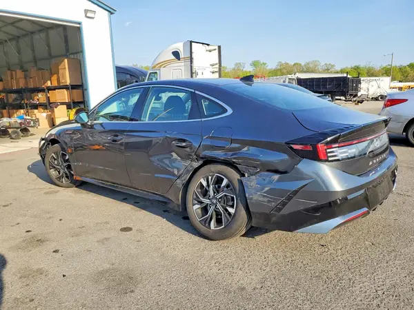 KMHL64JA8RA411563 2024 HYUNDAI SONATA - Image 2