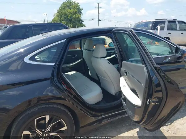 KMHL64JA8RA415015 2024 HYUNDAI SONATA - Image 8