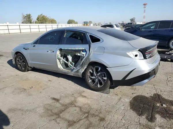 KMHL64JA8RA420408 2024 HYUNDAI SONATA - Image 2
