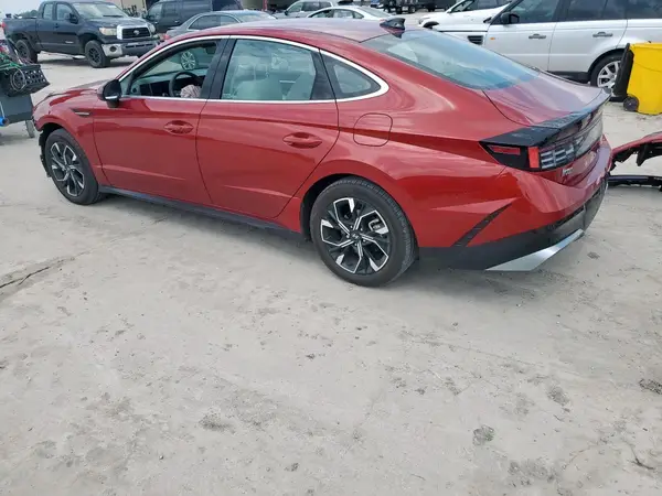 KMHL64JA8RA420649 2024 HYUNDAI SONATA - Image 2