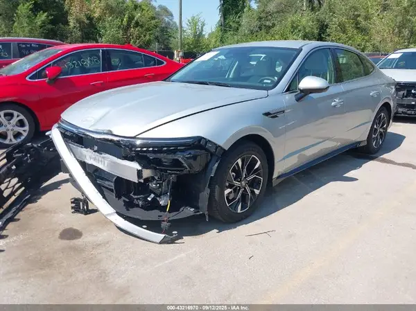 KMHL64JA8SA511250 2025 HYUNDAI SONATA - Image 2