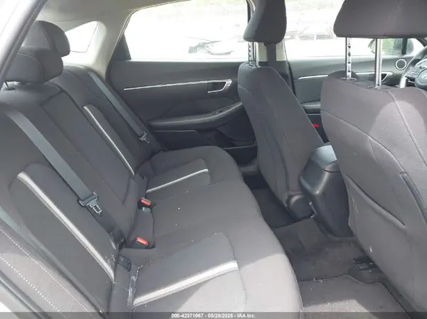 KMHL64JA9PA281712 2023 HYUNDAI SONATA - Image 8