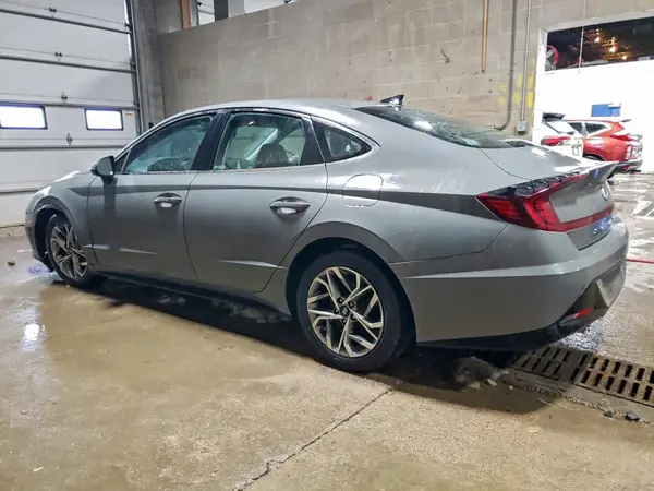 KMHL64JA9PA290216 2023 HYUNDAI SONATA - Image 2