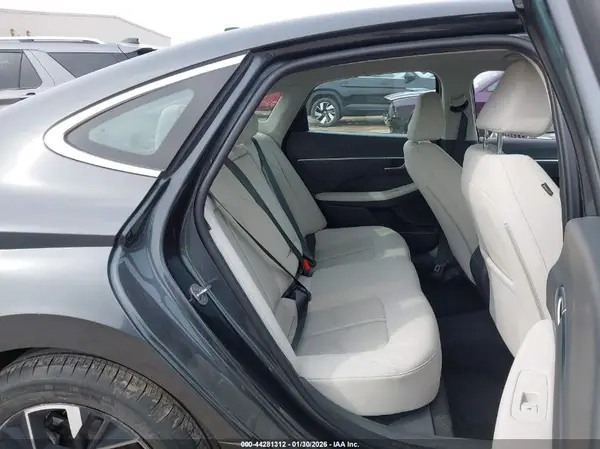 KMHL64JA9RA376306 2024 HYUNDAI SONATA - Image 8