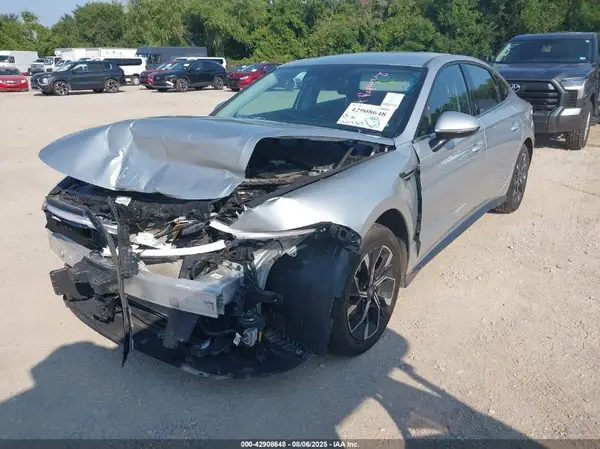 KMHL64JA9RA379903 2024 HYUNDAI SONATA - Image 2