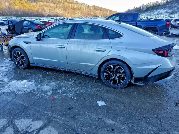 KMHL64JA9RA386219 2024 HYUNDAI SONATA - Image 2