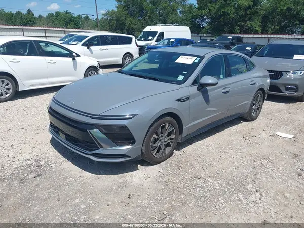 KMHL64JA9RA392165 2024 HYUNDAI SONATA - Image 2