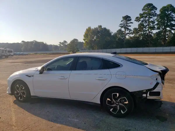 KMHL64JA9RA392747 2024 HYUNDAI SONATA - Image 2
