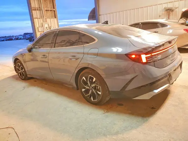 KMHL64JA9SA430421 2025 HYUNDAI SONATA - Image 2