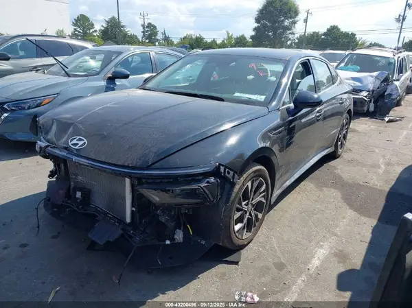 KMHL64JA9SA436039 2025 HYUNDAI SONATA - Image 2