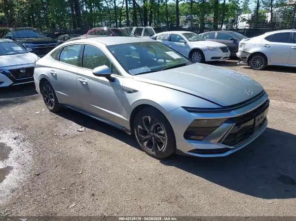 KMHL64JA9SA456954 2025 HYUNDAI SONATA - Image 1
