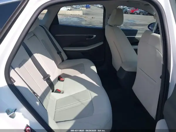 KMHL64JAXMA160778 2021 HYUNDAI SONATA - Image 8