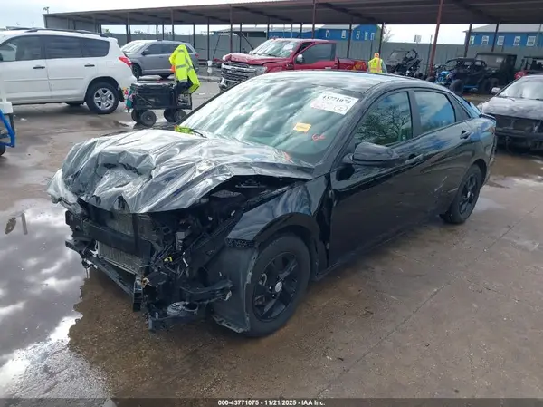 KMHLL4AG0MU073001 2021 HYUNDAI ELANTRA - Image 2