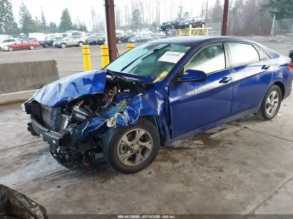 KMHLL4AG0MU137358 2021 HYUNDAI ELANTRA - Image 2