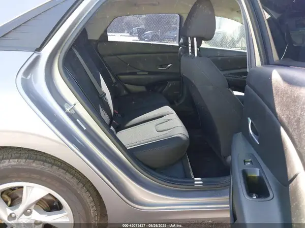 KMHLL4AG0NU240118 2022 HYUNDAI ELANTRA - Image 8