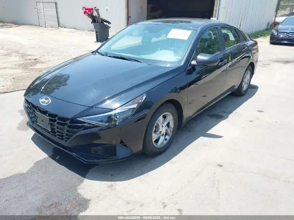KMHLL4AG0NU301547 2022 HYUNDAI ELANTRA - Image 2